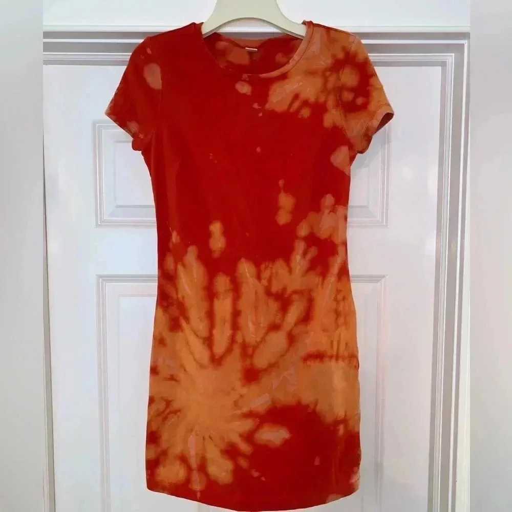 Old Navy Dress Reverse Tie Dye Bleach Splatter Bodycon Size S Petite Orange Red